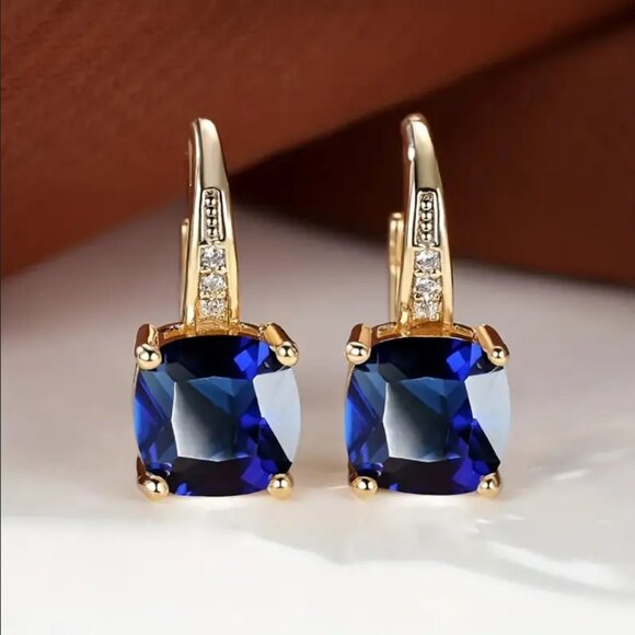 Jewelry - 14K Gold Hanging Drop 2ct Blue Sapphire Gemstone 1ct Diamond Earrings Jewelry 14